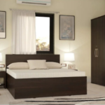غرفة نوم Bedroom -04 مكونة من 3 قطع - سرير خشب + دولاب + كمود