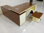 ⁦مكتب مدير 220 سم موديل Ripon كلاسيك مقاس 220 * 160 * 75 سم شامل سايد جانبي⁩ - الصورة ⁦9⁩