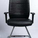 كرسى انتظار تنجيد جلد - موديل Euro Marriot Leather C - يدات ثابتة - يستند على قاعدة حرف C