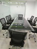 ⁦ترابيزة اجتماعات 240 سم موديل  Rio Plus - Glass مقاس 240 * 110 * 75 سم بشاسيه معدني⁩ - الصورة ⁦4⁩