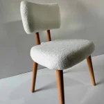 كرسى زان فك و تركيب - موديل Decor 07 - يستند على 4 ارجل خشب زان بشلتة تنجيد قماش