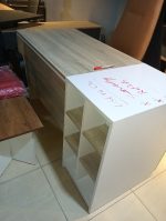 ⁦مكتب مقاس 140 * 60 * 75 سم شامل 2 درج + ضلفة + ارفف امامية ديكورية⁩ - الصورة ⁦28⁩