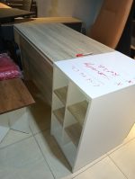 ⁦مكتب مقاس 140 * 60 * 75 سم شامل 2 درج + ضلفة + ارفف امامية ديكورية⁩ - الصورة ⁦18⁩